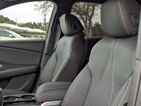 New 2026 Acura RDX SH-AWD image 14