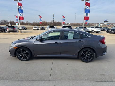 Used 2021 Honda Civic Sport image 8