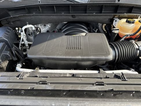 Used 2024 GMC Sierra 1500 AT4X image 32