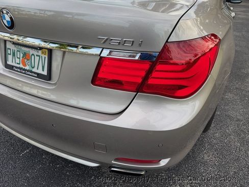 Used 2011 BMW 750i RWD image 22