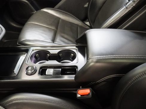 Used 2022 Lincoln Corsair AWD w/ Premium Package image 23