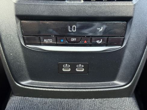 Used 2023 BMW 330e w/ Premium Package RWD image 35