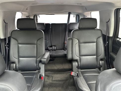 Used 2017 GMC Yukon SLT w/ Open Road Package AWD/4WD image 23
