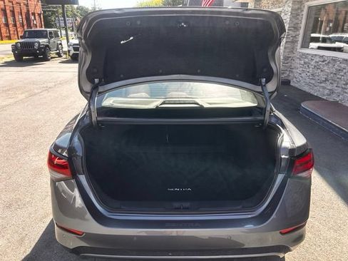 Used 2022 Nissan Sentra SV w/ SV Premium Package FWD image 19