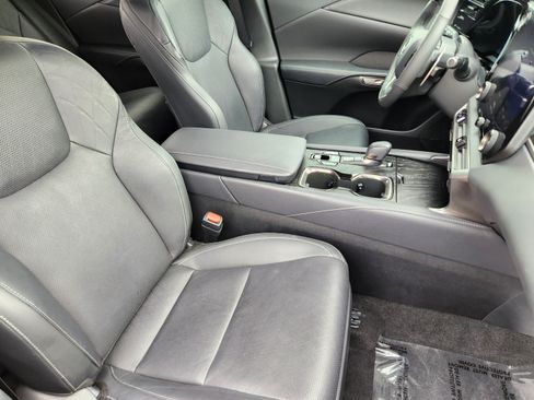 Used 2025 Lexus RX 350 Premium Plus w/ Convenience Package FWD image 6