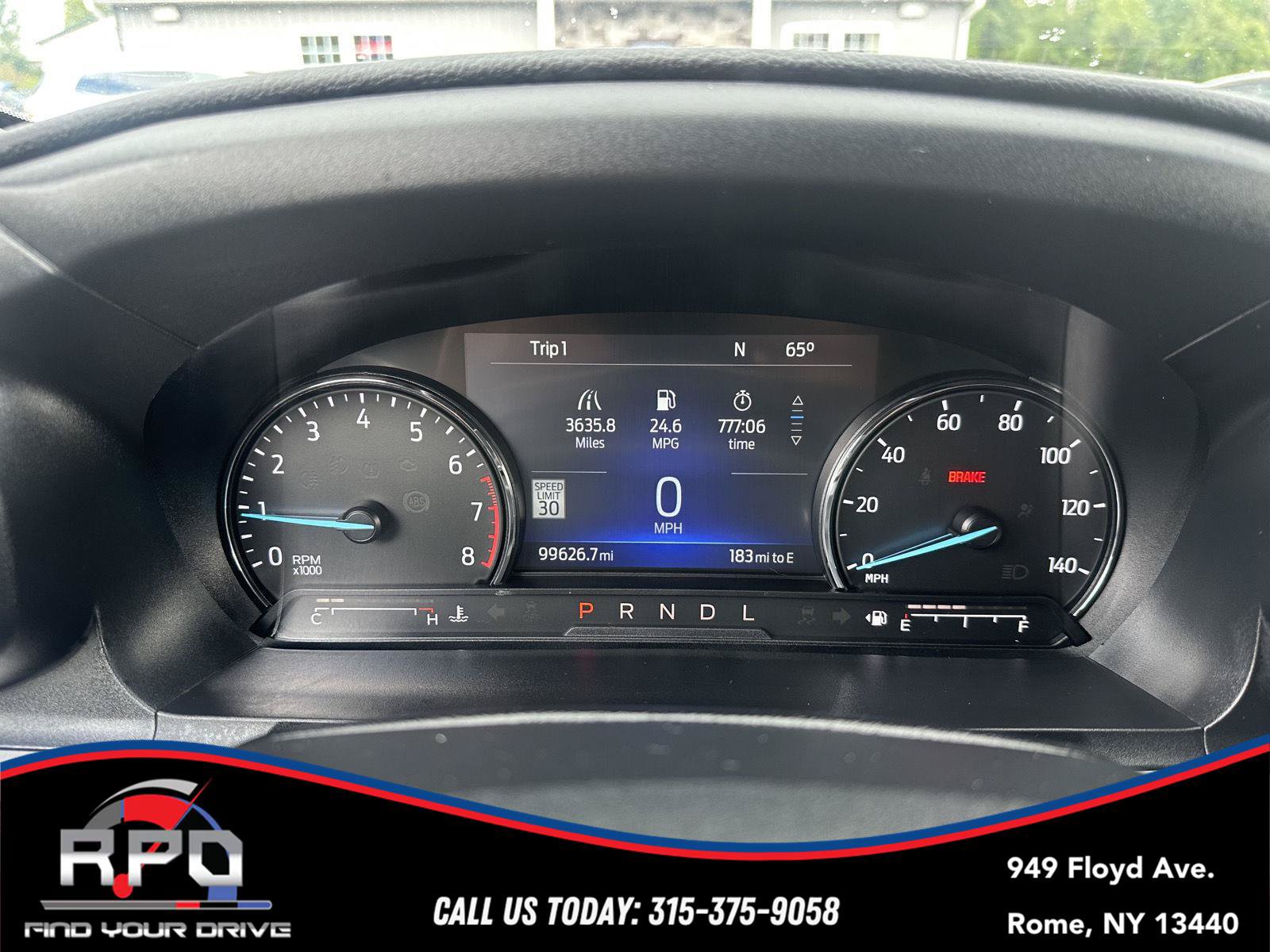 Used 2022 Ford Explorer XLT w/ Equipment Group 202A AWD/4WD image 16