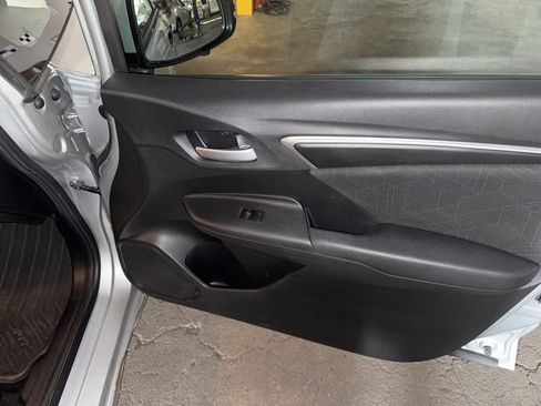 Used 2015 Honda Fit EX image 27