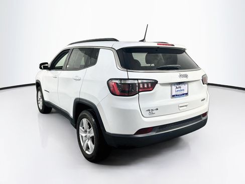 Used 2022 Jeep Compass Latitude w/ Convenience Group AWD/4WD image 7
