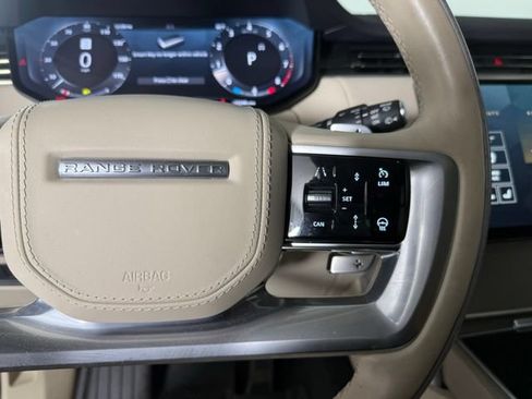 Used 2024 Land Rover Range Rover SE AWD/4WD image 19