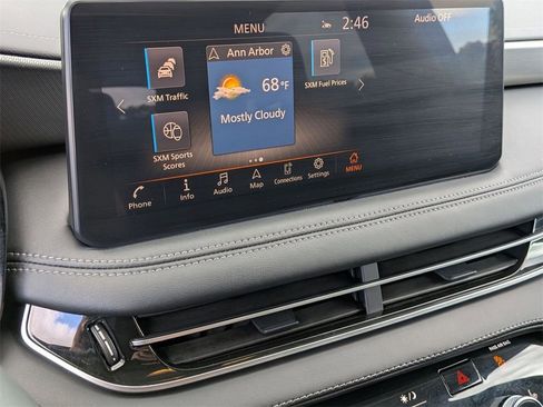 Certified 2025 INFINITI QX60 Luxe image 23