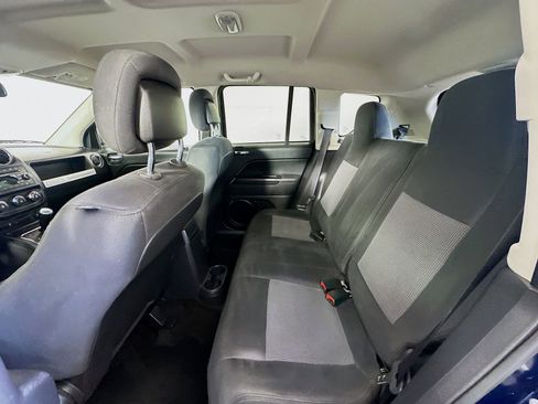 Used 2014 Jeep Compass Sport w/ Power Value Group FWD image 21