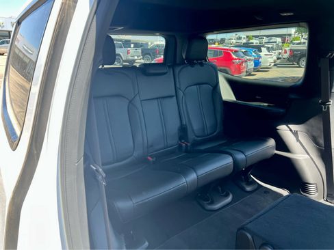 Used 2024 Jeep Wagoneer 4WD image 63