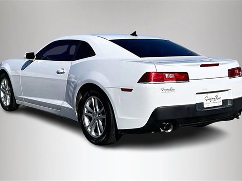 Used 2015 Chevrolet Camaro LT image 4