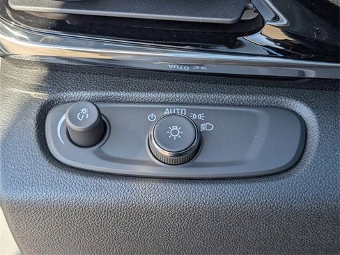 New 2026 Buick Envista Avenir image 19