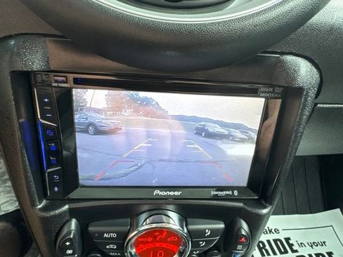 Used 2013 MINI Cooper S FWD image 18