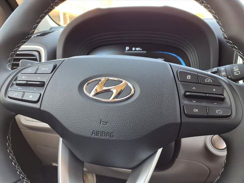 New 2026 Hyundai Venue SEL image 10
