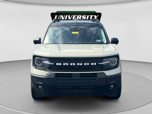 New 2025 Ford Bronco Sport Outer Banks w/ Outer Banks Tech Package+ AWD/4WD image 8