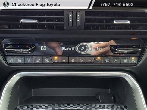 Used 2024 MAZDA CX-90 Plug-In Hybrid w/ Premium Plus image 34