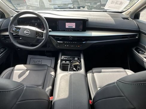 Used 2025 Nissan Murano SL w/ Cargo Package AWD/4WD image 14