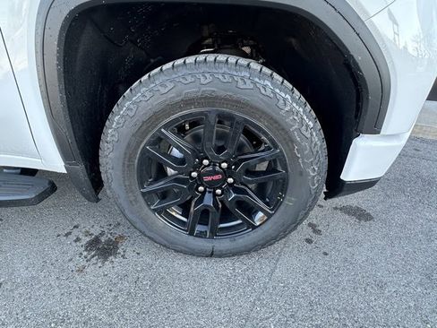 New 2026 GMC Sierra 1500 Elevation w/ Elevation Premium Package image 4
