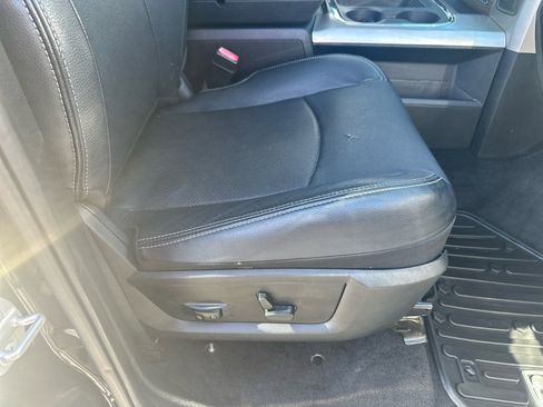 Used 2017 RAM 1500 Laramie w/ Convenience Group image 60