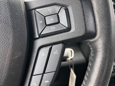 Used 2018 Ford F150 XLT w/ Equipment Group 302A Luxury image 22