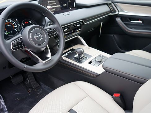 New 2026 MAZDA CX-90 3.3 Turbo w/ Preferred Package image 12