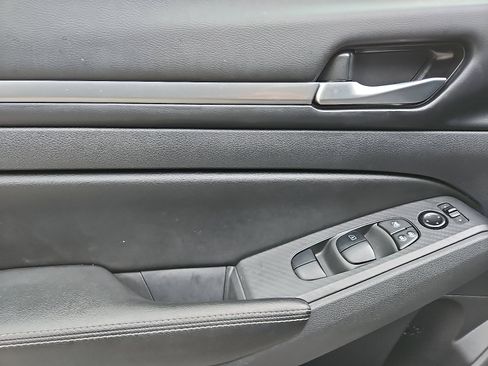 Certified 2022 Nissan Altima 2.5 SV image 11