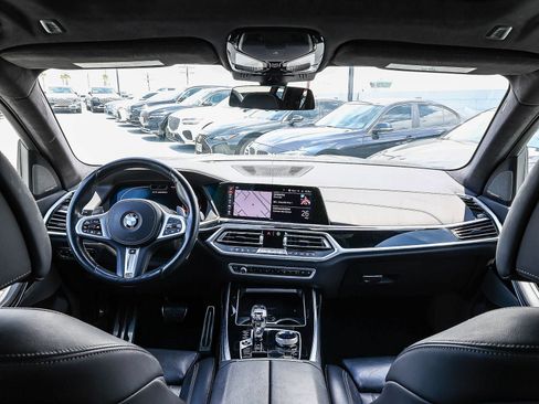 Used 2021 BMW X7 M50i AWD/4WD image 11