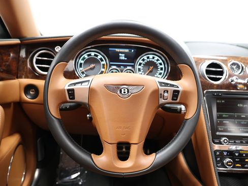 Used 2015 Bentley Flying Spur V8 AWD/4WD image 21