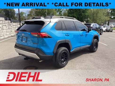 Used 2019 Toyota RAV4 Adventure AWD/4WD image 7