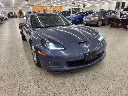 Used 2012 Chevrolet Corvette Grand Sport w/ 3LT Preferred Equipment Group RWD image 4