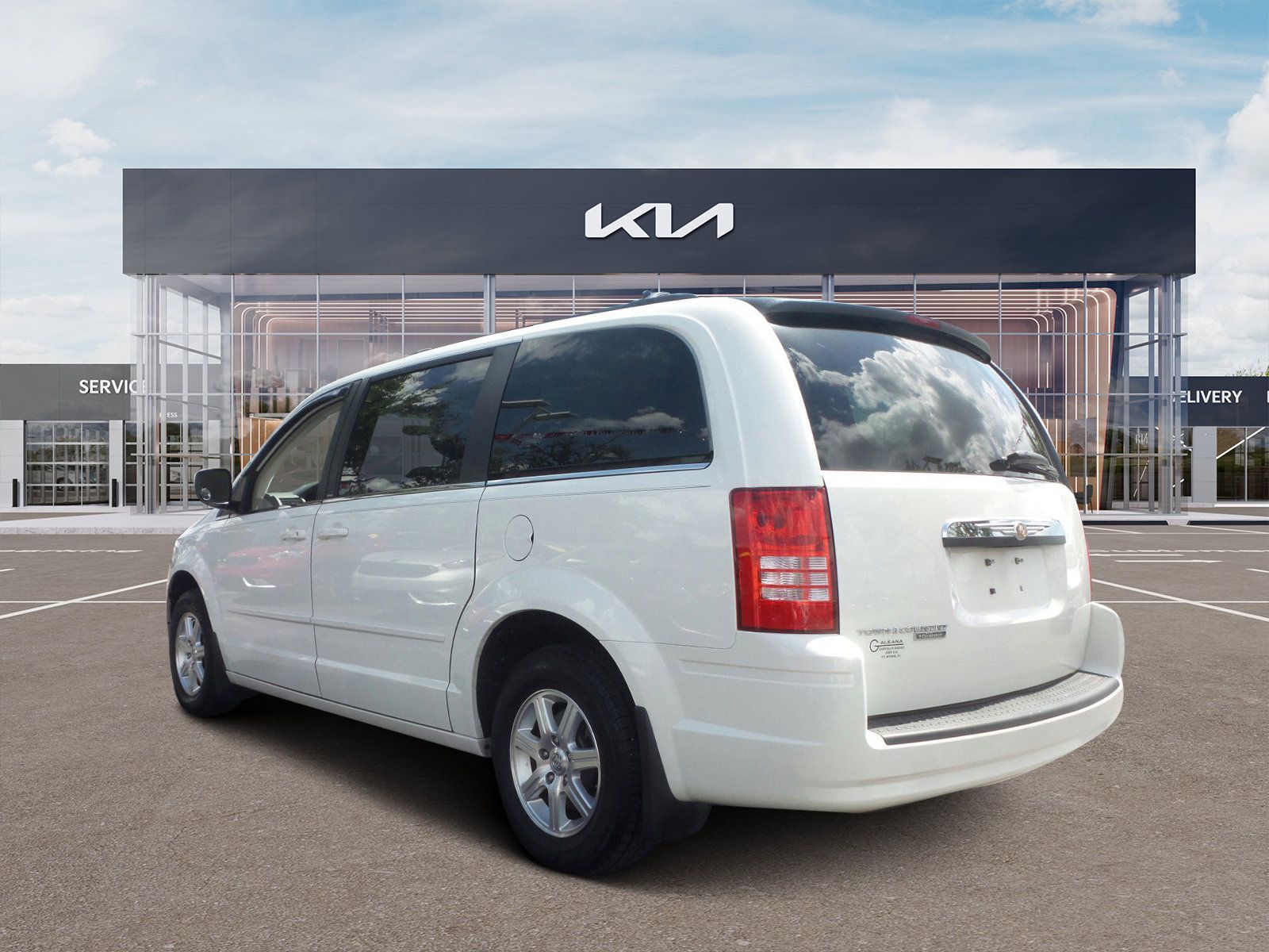 Used 2008 Chrysler Town & Country Touring FWD image 5