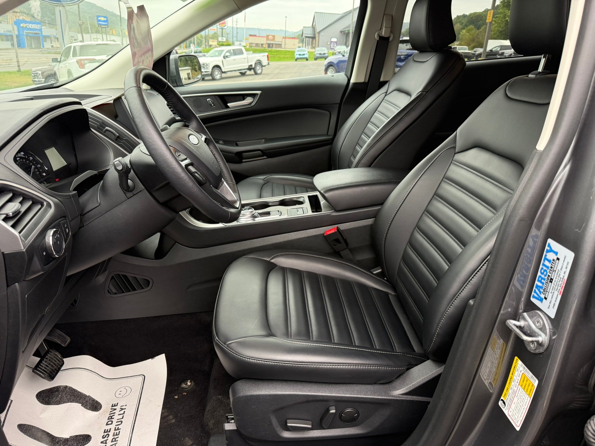 Used 2024 Ford Edge SEL w/ Convenience Package AWD/4WD image 11