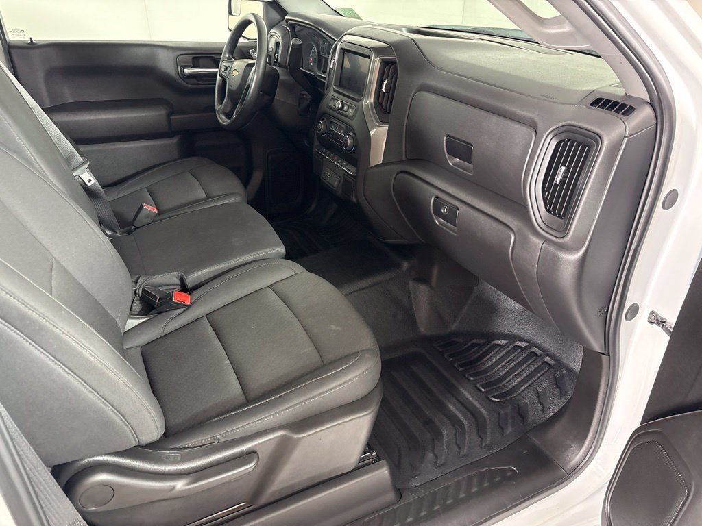 Used 2025 Chevrolet Silverado 1500 W/T RWD image 13