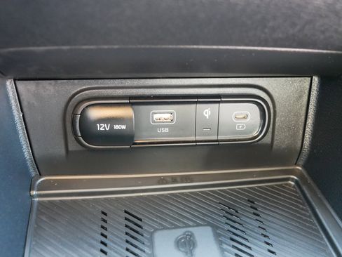 Used 2023 Kia Sportage EX image 33