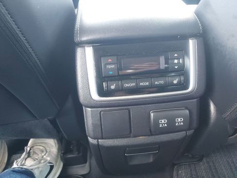 Used 2021 Subaru Ascent Limited w/ Popular Package #2A AWD/4WD image 11