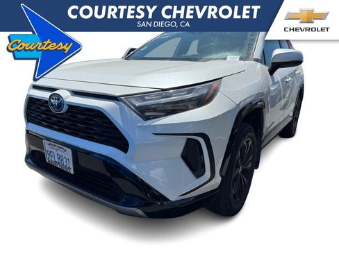 Used 2023 Toyota RAV4 SE w/ Convenience Package AWD/4WD image 1