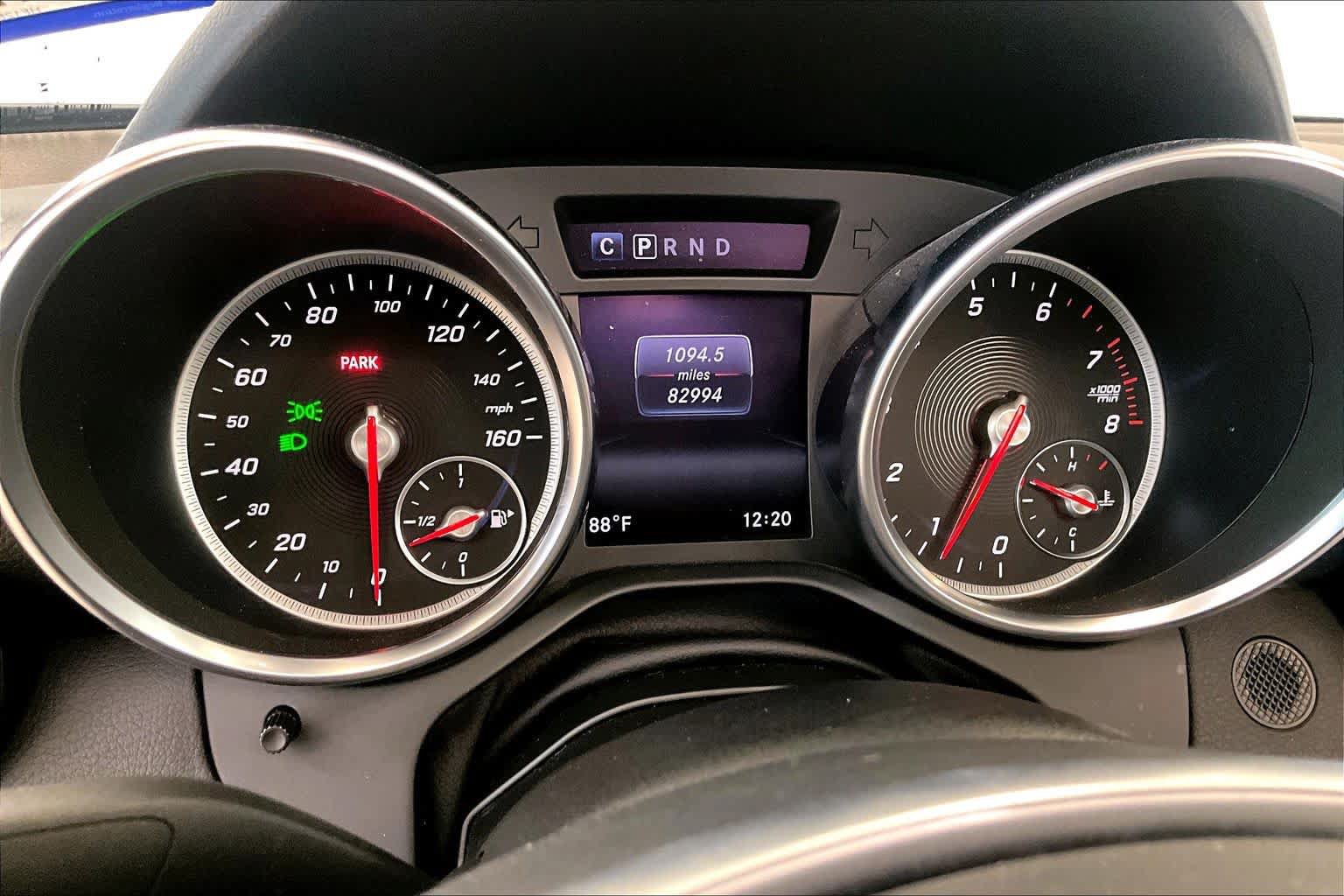 Used 2017 Mercedes-Benz SLC 300 image 21
