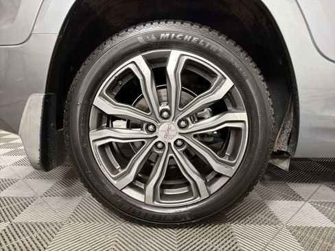 Used 2018 GMC Terrain Denali w/ Comfort Package image 15