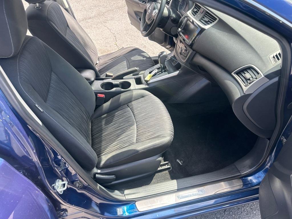 Used 2019 Nissan Sentra SV FWD image 31