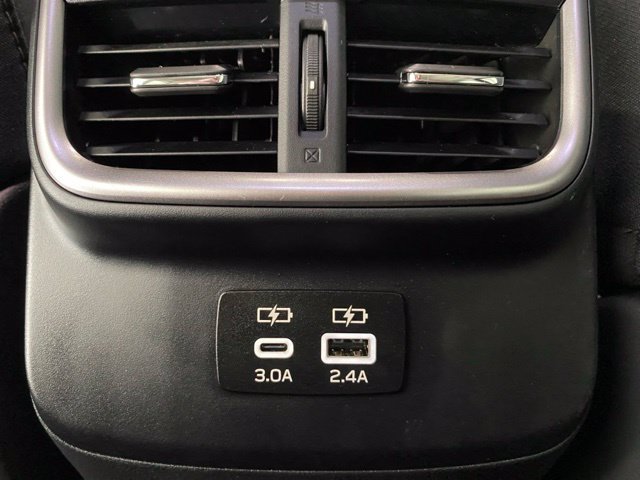Certified 2025 Subaru Outback Premium AWD/4WD image 14