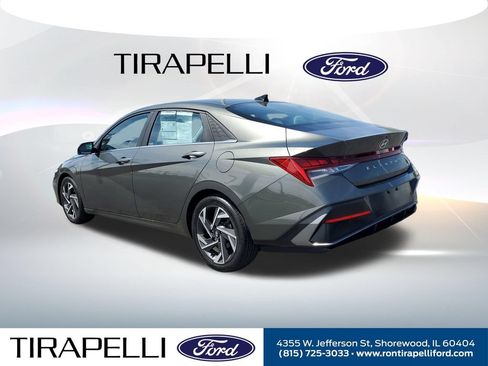 Used 2024 Hyundai Elantra Limited FWD image 4