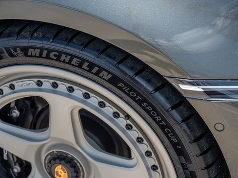 Used 2026 Porsche 911 Carrera GTS RWD image 15