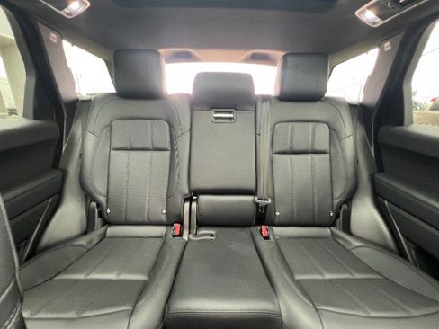 Used 2019 Land Rover Range Rover Sport HSE image 15
