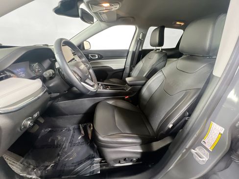 Used 2022 Jeep Compass Limited AWD/4WD image 20