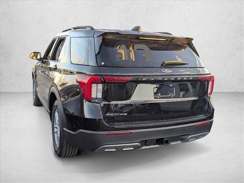 New 2026 Ford Explorer Active image 8