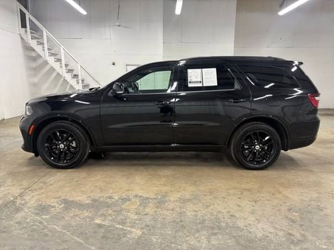 Used 2024 Dodge Durango GT RWD image 4