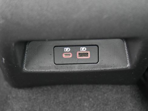 Used 2024 Nissan Altima 2.5 SV image 34