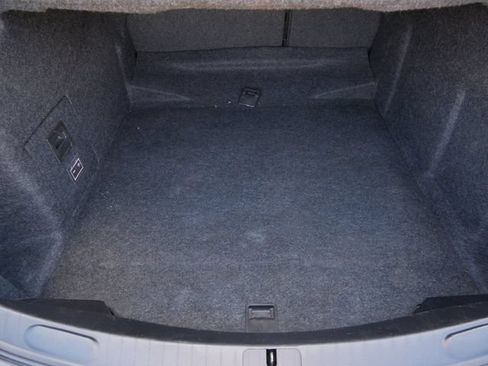 Used 2019 Chevrolet Impala LT FWD image 10